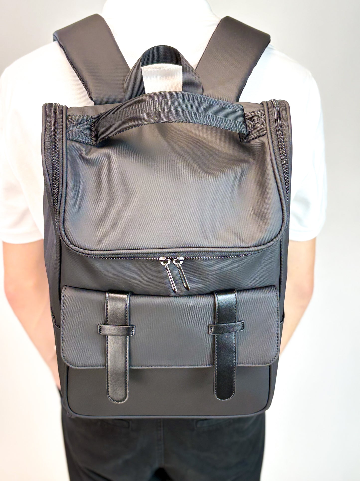 Aurorae Backpack